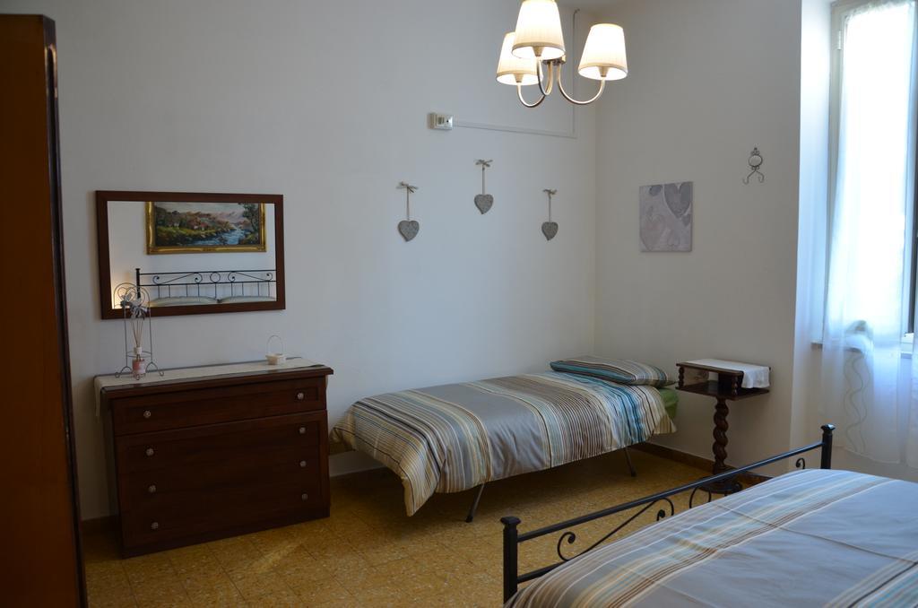 הוילה מרינה די קררה Casa Lia מראה חיצוני תמונה